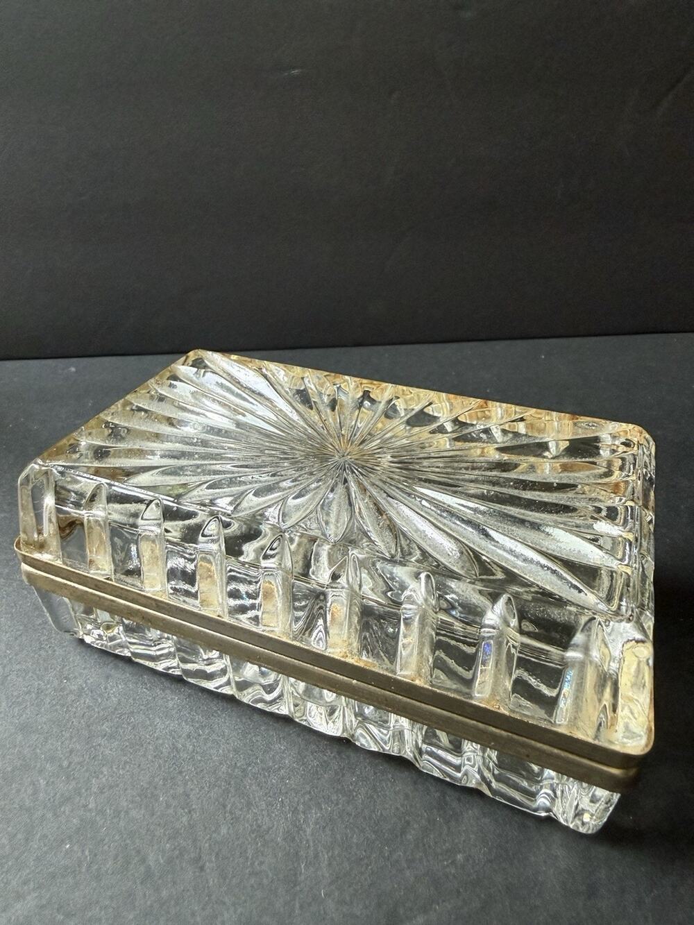 Vtg. Baccarat Cut Crystal Cakset Box Brass Hinged Trinket Jewelry Starburst